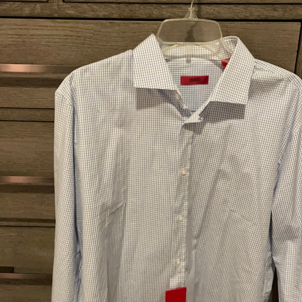 Hugo Boss shirt brand new never worn. 16.5. 32/33